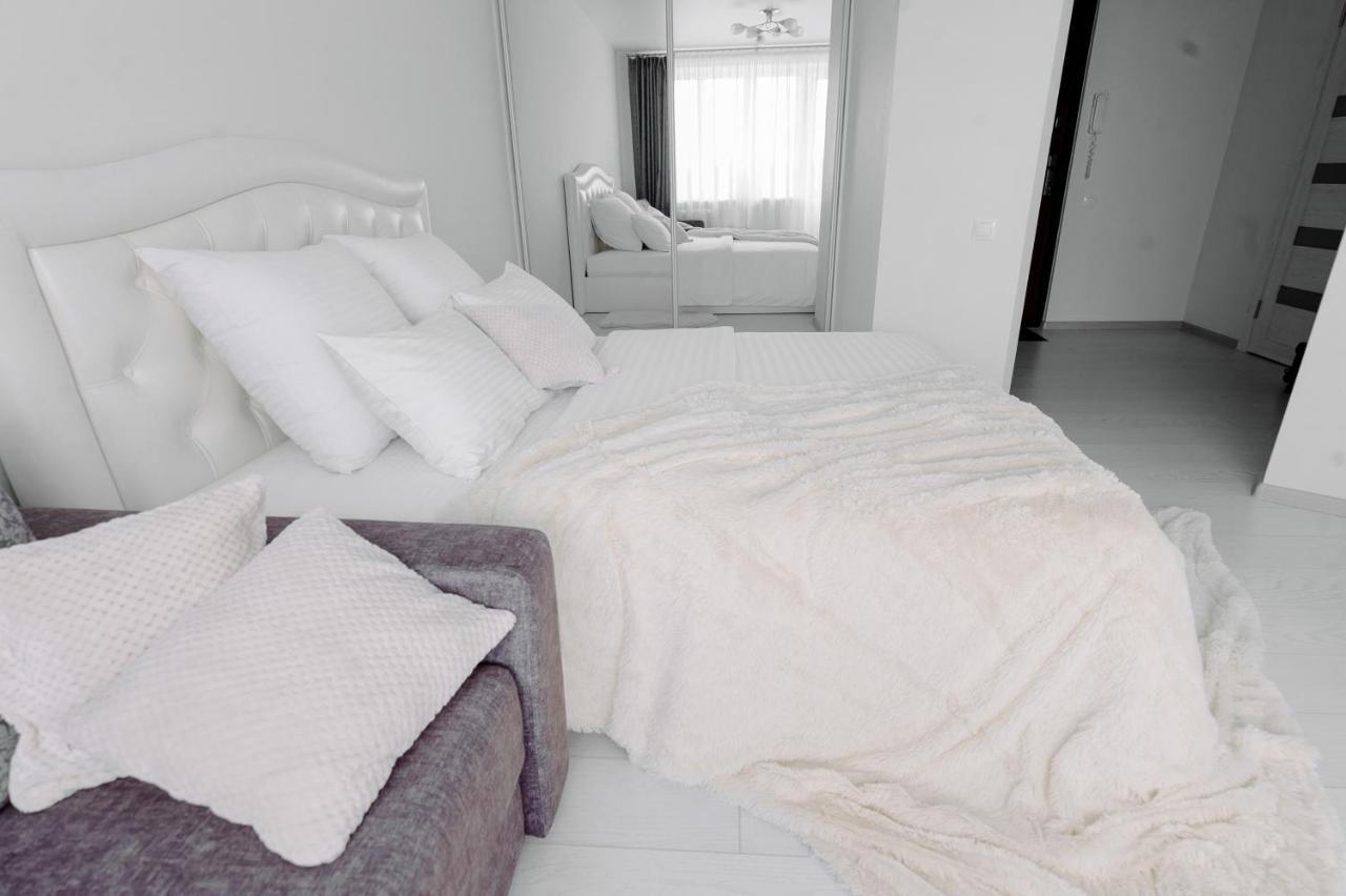 PaulMarie Apartments on Gor'kogo 41 Bobruisk Extérieur photo